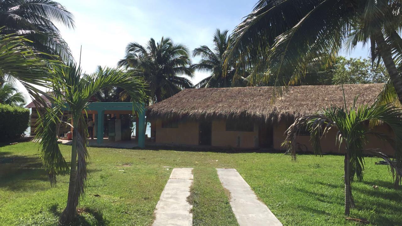 Posada Del Brujo Huay Pix Exterior photo